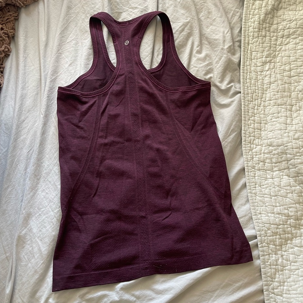 Lululemon tank top